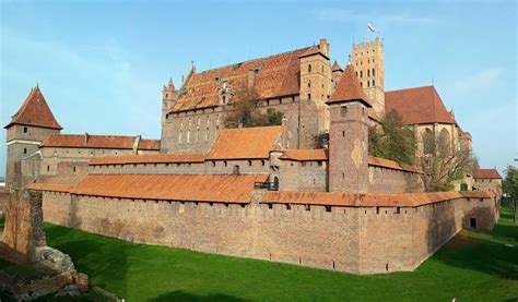 Malbork Castle Poland The Castle Of The Teutonic Order In Flickr