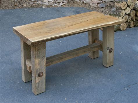 How to make easy cedar slice end tables: Cedar slab table or desk. | Idee