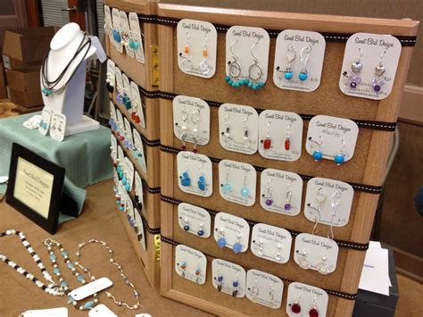 Birdy Chat Craft Show ~ Jewelry Display Tips