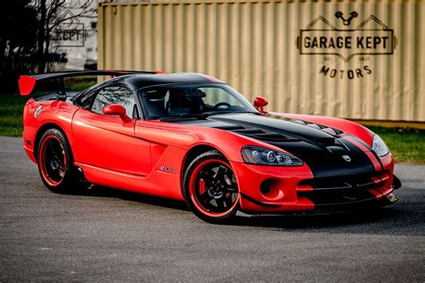 2008 Dodge Viper Acr Shines Brightly Or Dark With 84 Liter V10 As If