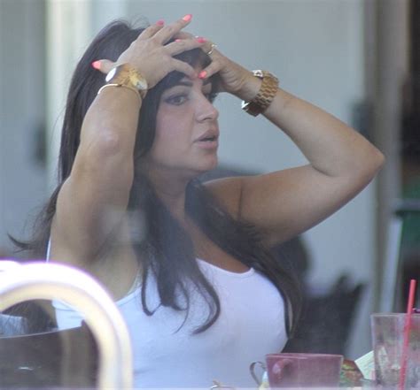 Mercedes Javid Of Shahs Of Sunset Shopping And Lunch In La 724 Lipstick Alley