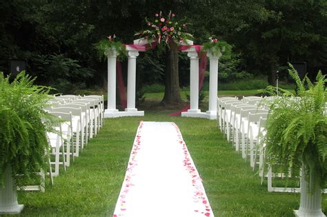 Outdoor Wedding Decorations For Your Inspiration