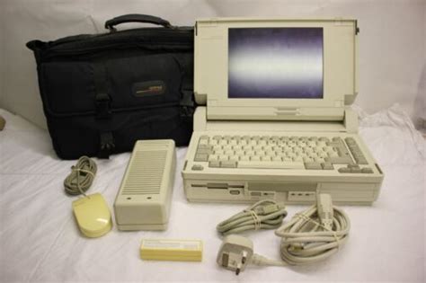 Compaq Slt 386s20 Portable Computer Laptop Vintage Rare With Psu Spare