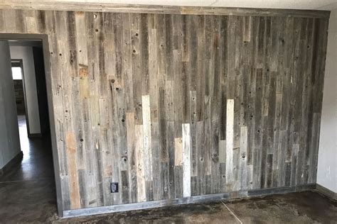 Beautiful Vertical Reclaimed Barnwood Design In Our Popular Rustic