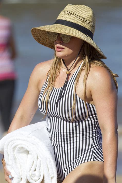 Hilary Duff Swimsuit Candids In Hawaii Hot Celebs Home
