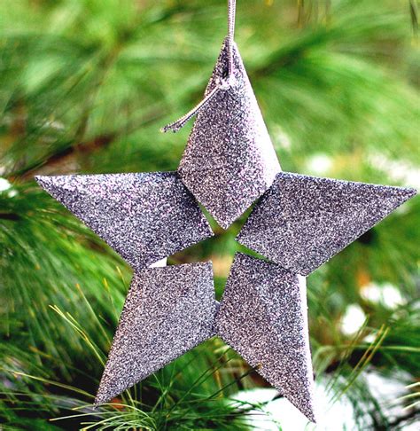 23 Diy Glitter Christmas Decorations You Should Make Shelterness