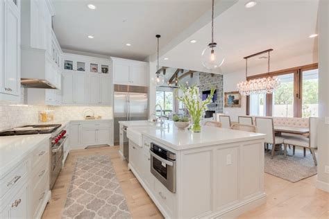 Nikki Bella Lists Arizona Home Home Modern Farmhouse Kitchens Bella