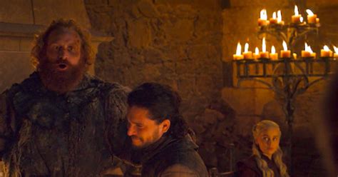 Game Of Thrones Airs Scene With Modern Coffee Cup But Its Not