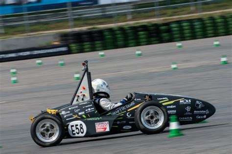 The Worlds First 3d Printed Race Car Tct Magazine