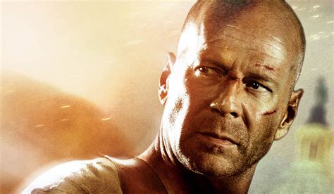 Die hard with a vengeance. Die Hard : Bruce Willis reprend son rôle de John McClane ...