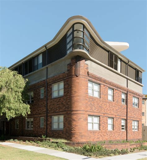 The Bow Window Penthouse Flying High Over Bondi By Luigi Rosselli