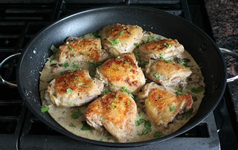 Chicken is a favourite filling for pie and it would normally be baked. Pan-Fried Chicken Thighs in Mushroom Sauce | Spanglish Spoon