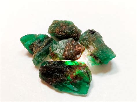 Raw Emerald Stone Genuine Emerald Crystal Natural Emerald Untreated