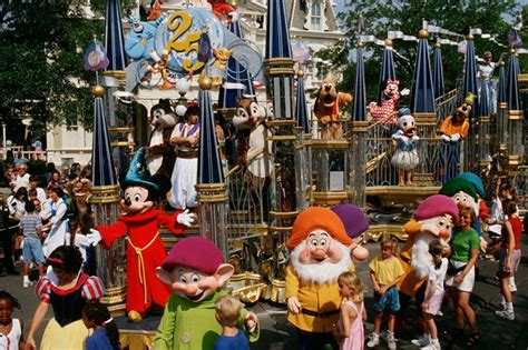 Remembering The Magic Of Walt Disney Worlds 25th Anniversary Allearsnet