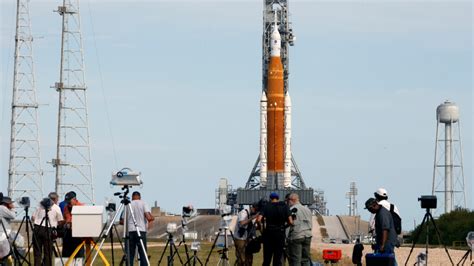 Nasas New Mega Moon Rocket Orion Crew Capsule Explained Ctv News