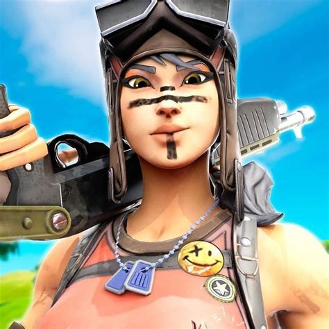 The renegade raider outfit is a rare skin that released during season 1. Pin by queen bri♡ on skin fortnite in 2020 | Fortnite ...