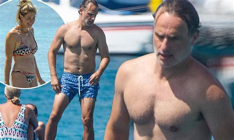The Walking Dead S Andrew Lincoln Goes Shirtless On His Sun Kissed Holiday In Barbados Daily