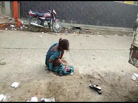 Homeless Girl In India Forced To Give Birth On Street Metres Away From