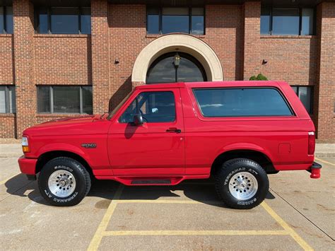 1996 Ford Bronco Xlt At Indy 2021 As J123 Mecum Auctions