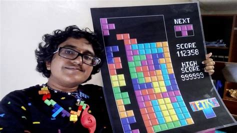 Woman Plans To Marry Tetris After Failed Relationship With Calculator