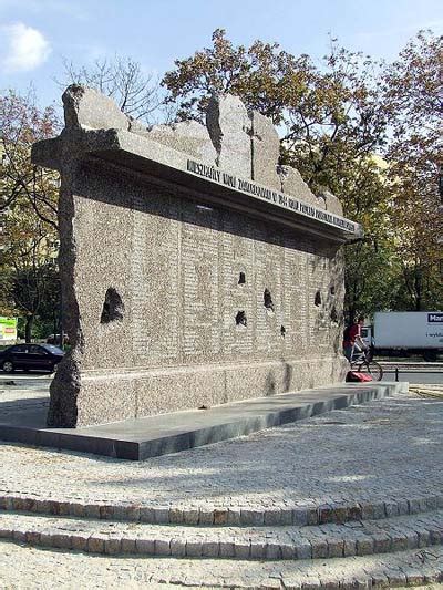 Wola Massacre Memorial Warszawa