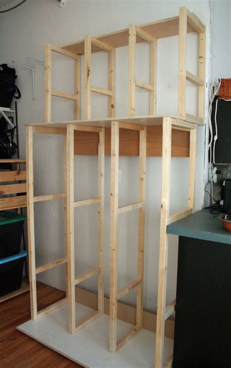 An Excellent Idea For Storing Canvasses Canvas Storage