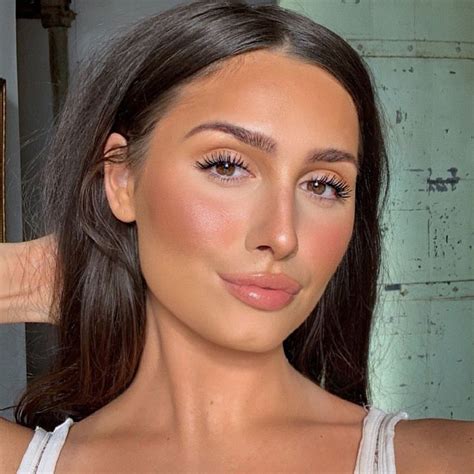 Rikki Feerrar On Instagram “here For The Simple Summer Glams Created With Affordable Drugstore