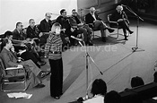 DDR-Fotoarchiv: Berlin - Gisela May (1924 - 2016) bei der Plenartagung ...