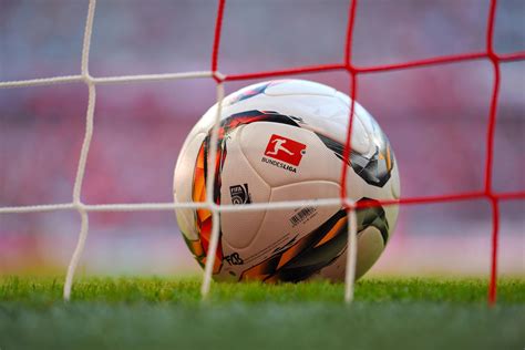 Follow all the latest german bundesliga football news, fixtures, stats, and more on espn. Bundesliga 2020/21 | GMX.AT