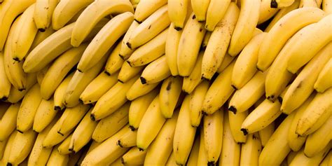 6 Easy Hacks To Keep Bananas From Ripening Too Fast