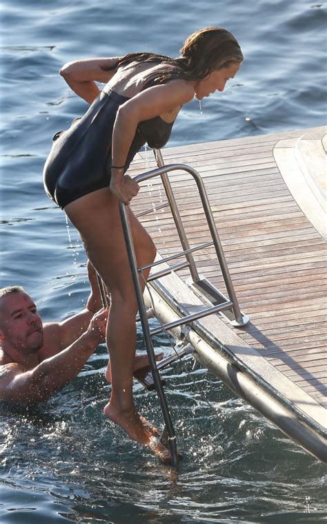 Sarah Jessica Parker In Swimsuit At A Boat In Ibiza