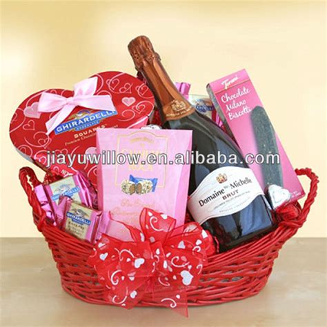 Wholesale wicker baskets, empty hampers, lined baby nursery storage, gift boxes, jute bags and packaging including shredded paper, cellophane rolls & bags, bows baskets for gifts wholesale for retailers & resellers a new year means more opportunities for people to give the perfect gift. Wicker Basket Wholesale Gift Baskets Empty Gift Basket ...