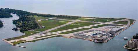 Toronto Island Billy Bishop City Airport Spotting Guide