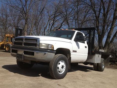 Purchase Used 2001 Dodge Ram 3500 Dually Flat Bed Truck Cummins Turbo