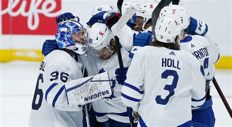 Campbell Ties Franchise Record As Maple Leafs Down Flames