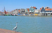 Puerto Del Queso Edam-Volendam En Ijsselmeer, Países Bajos Foto de ...