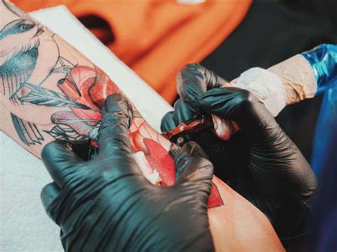 Tattoos Red Ink And Sensitivity Reactions