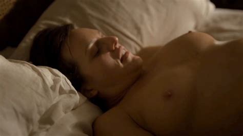Elisabeth Moss Nude Boobs And Sex In Top Of The Lake Free Video