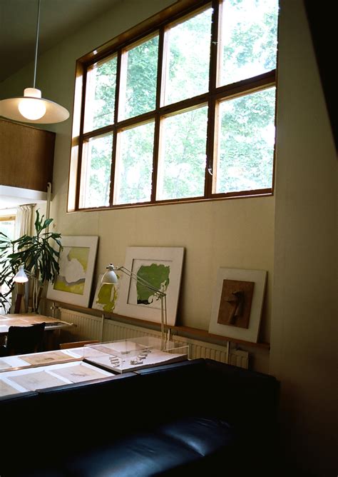 In 1934, aino and alvar aalto acquired a site in almost completely untouched surroundings at riihitie in helsinki's munkkiniemi. alvar aalto house - interior | Mark Robinson