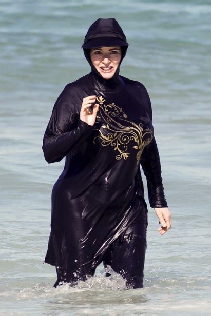 nigella lawson bunny lines it s enough to drive any woman into a burkini daily mail online