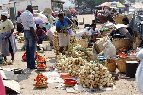 Authorities In Zimbabwe Ban Street Food Vending Over