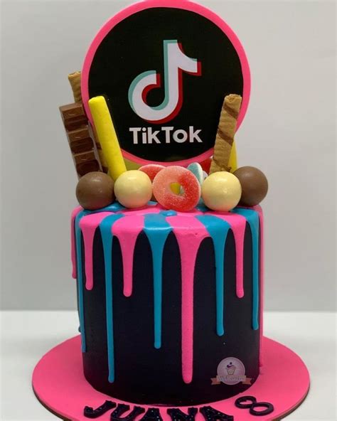13 Cute Tik Tok Cake Ideas Some Are Absolutely Beautiful Tik Tok