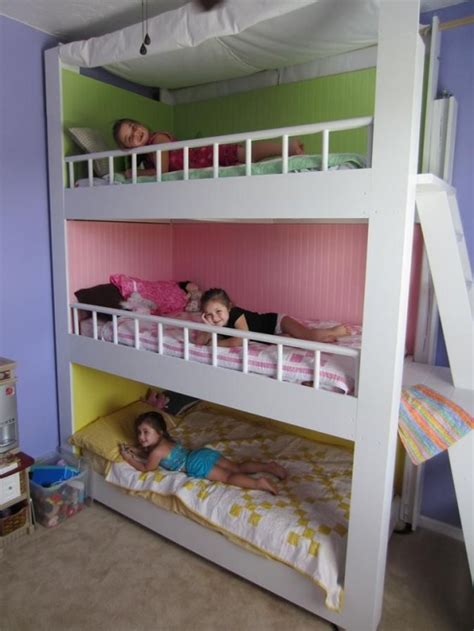 31 Cool And Practical Bunk Beds For More Than Two Kids Digsdigs