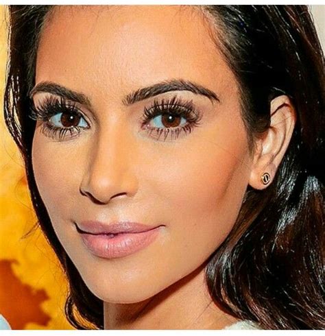 Kim Kardashian Makeup And Eyelashes Kim Kardashian Makeup Kardashian