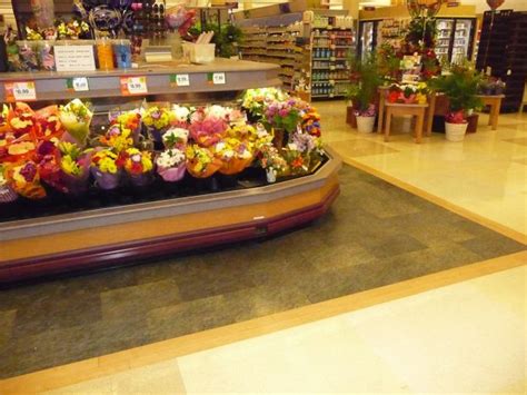 Well look, as president of the grocery store fan club, i spend loads of time in grocery stores, purely for my own enjoyment. Giant Food Stores | Hovermill