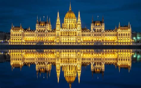 Hd Wallpaper Hungarian Parliament Building In Budapest Hungary