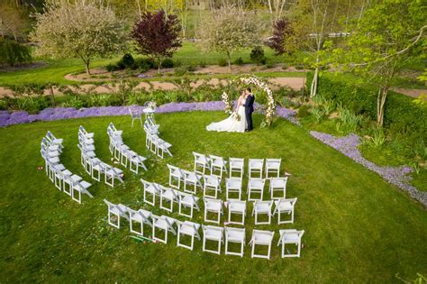 Styling Ideas For An Outdoor Wedding The Secret Garden