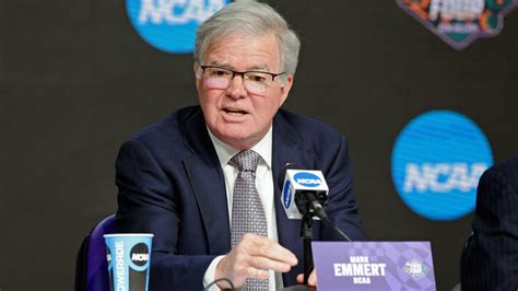 Ncaa President Mark Emmert Stepping Down After 12 Years