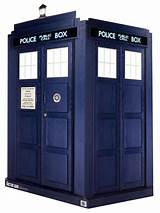 Photos of Doctor Who Cardboard Tardis