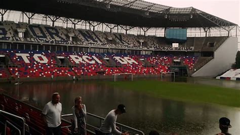 It is the home ground of górnik zabrze. Stadion Górnika Zabrze podczas oberwania chmury - YouTube